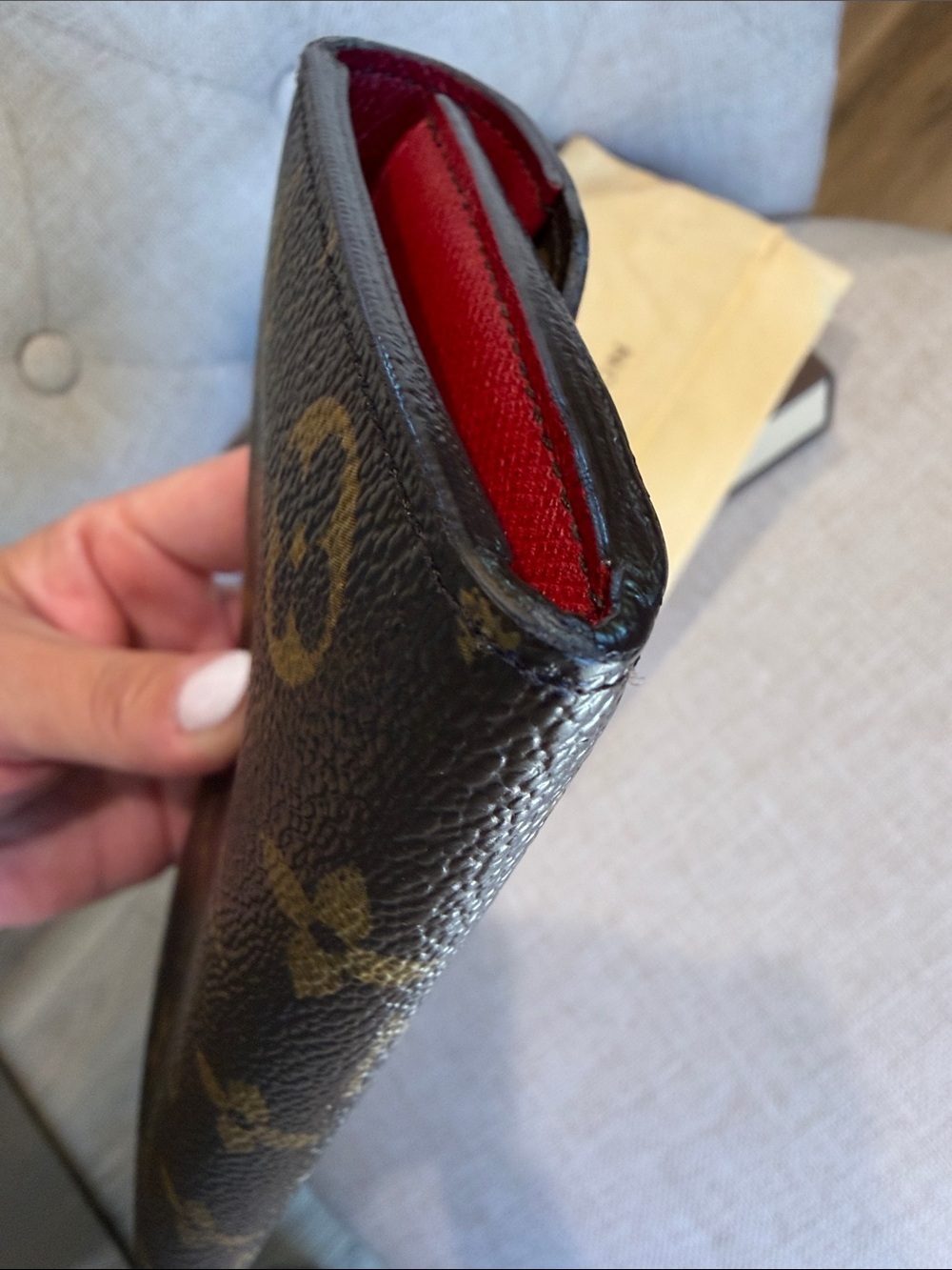 LOUIS VUITTON Portefeuille EMILIE WALLET MONOGRAM CANVAS ROUGE RED Box Dust Bag - Picture 6 of 14
